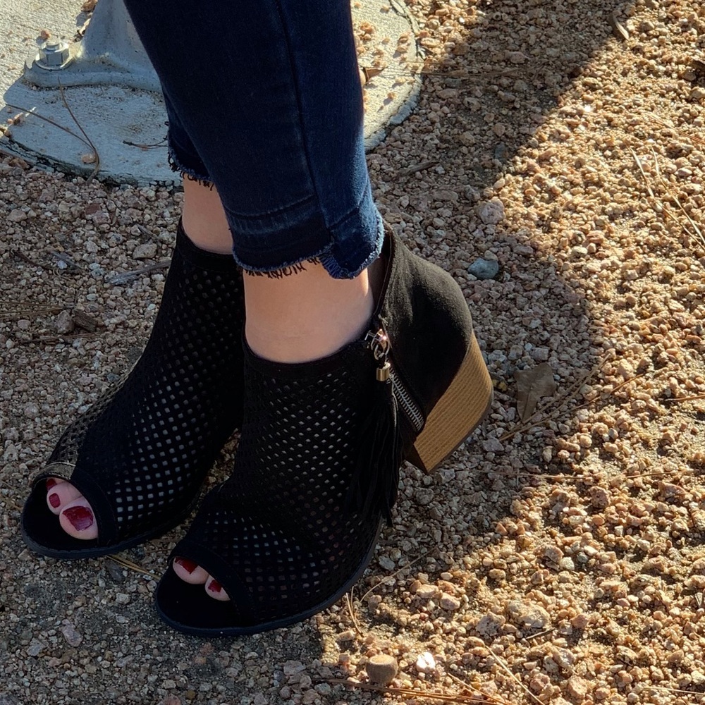 Black open toe booties- brand new in box - Picture 5 of 5